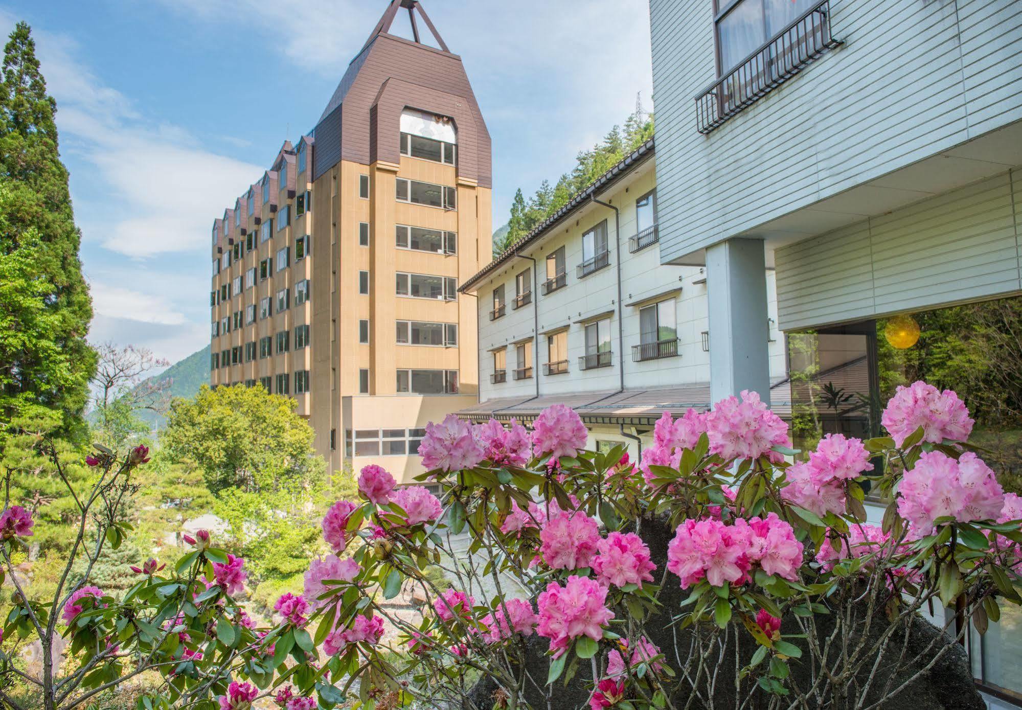 Okuhida Yakushi No Yu Honjin Hotel Takayama  Luaran gambar