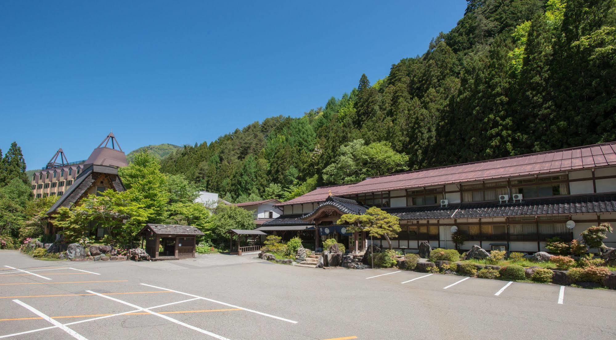 Okuhida Yakushi No Yu Honjin Hotel Takayama  Luaran gambar