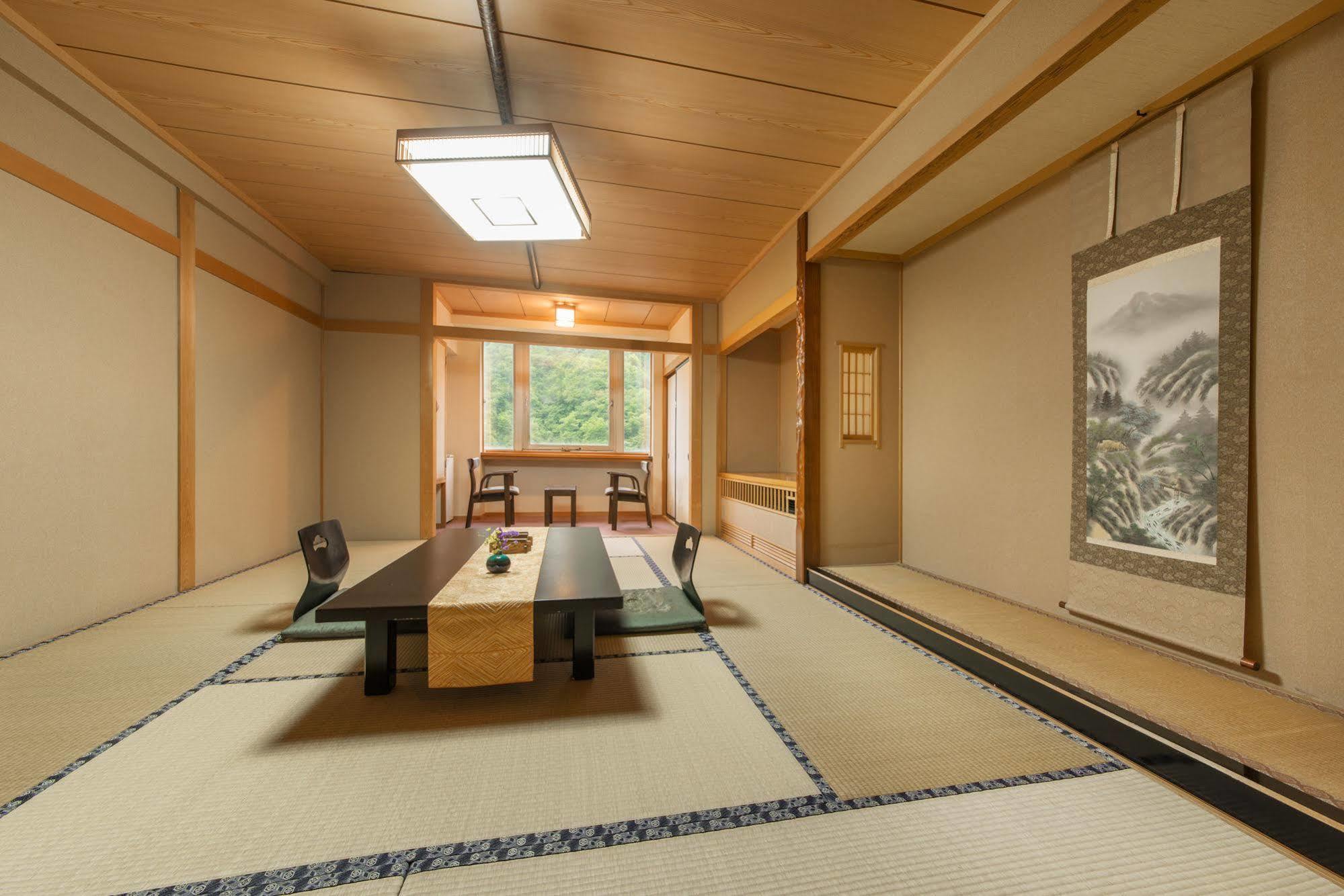 Okuhida Yakushi No Yu Honjin Hotel Takayama  Luaran gambar